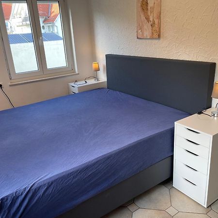 Gemuetliche 3 Zimmer Wohnung Mit Grosszuegiger Terrasse Im Gruenen Ройтлинген Экстерьер фото