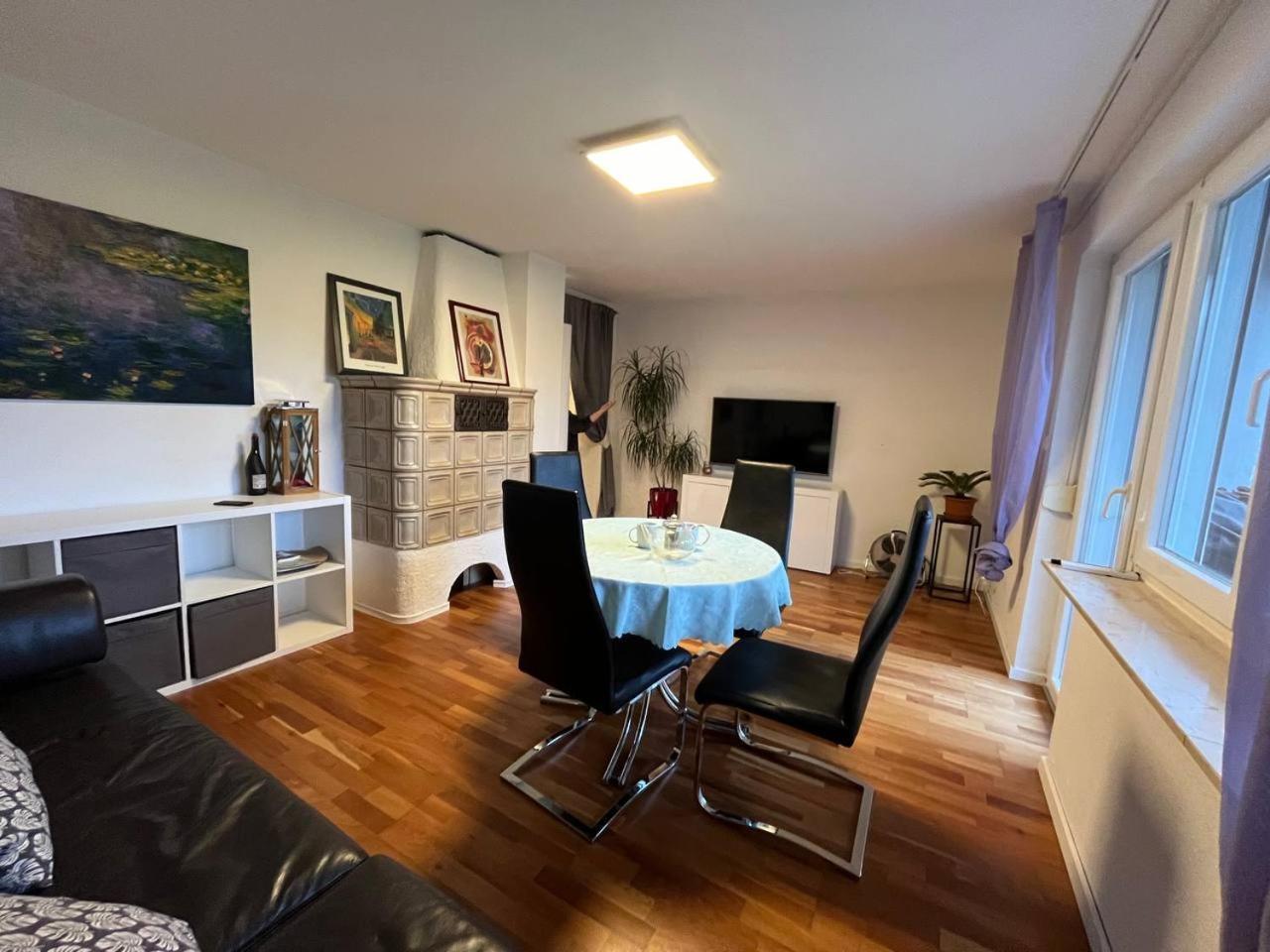 Gemuetliche 3 Zimmer Wohnung Mit Grosszuegiger Terrasse Im Gruenen Ройтлинген Экстерьер фото